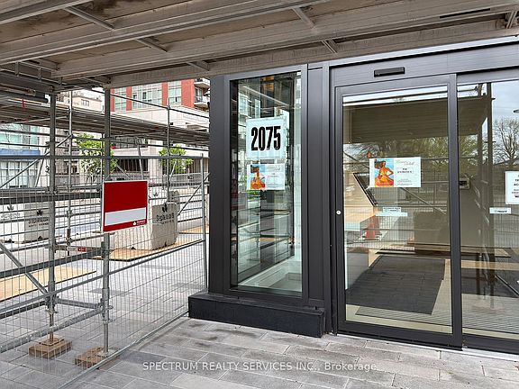 4th image of 2075 Lakeshore Rd #2004