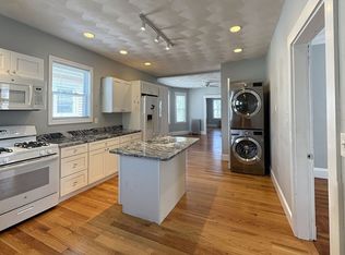 30 Partridge Ave #B, Somerville, MA 02145