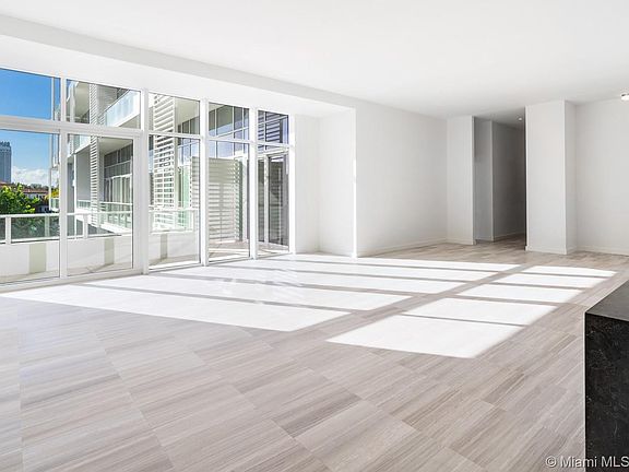 2nd image of 4701 N Meridian Ave Unit 202