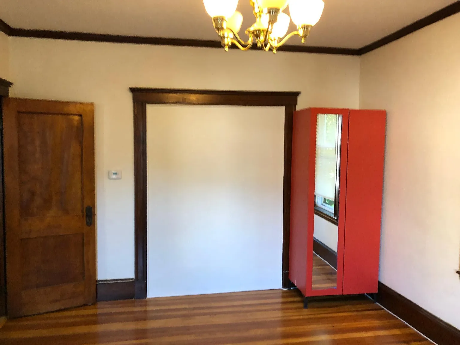 3 bed, $3,000 — Photo 1