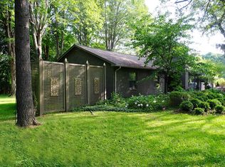 163 N Berkshire Rd, Bloomfield Hills, MI 48302