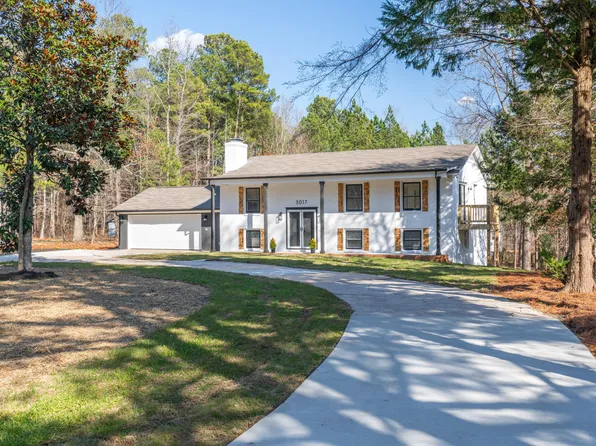 5017 Robinwood Rd, Durham, NC 27713