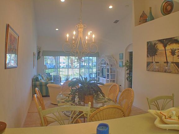 5th image of 416 Laurel Lake Dr Unit 205