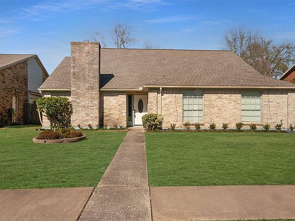 This is enhanced photo how the grass could look in the spring time. It use to be tree in front and we removedand planted grass. The outside pictures where taken in the winter.