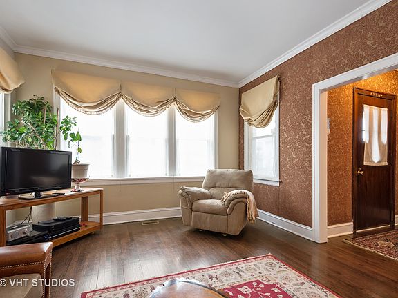 3rd image of 5343 W Carmen Ave