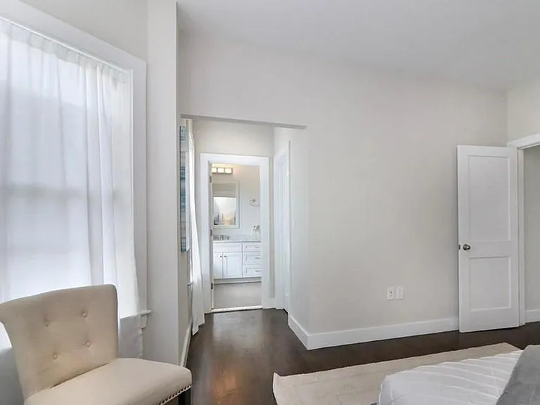9 Upham Ave #2 — Photo 6