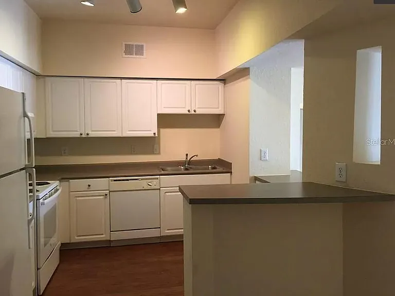 501 S Moody Ave #1126 — Photo 16