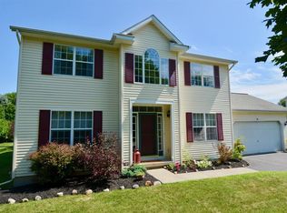 39 Woodin Rd, Halfmoon, NY 12065