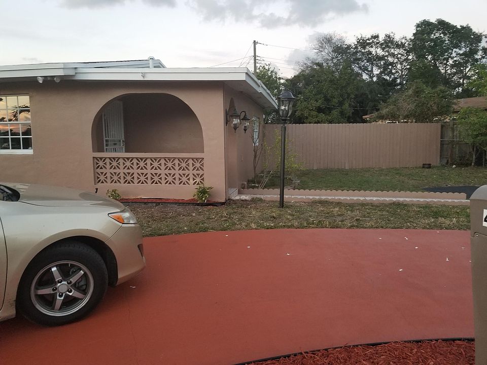 1st image of 4371 NW 191st St