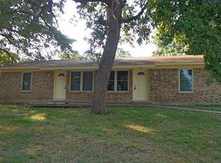 409 Marquette Ave, Azle, TX 76020