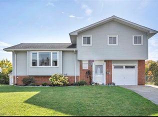 3295 Marda Dr, Parma, OH