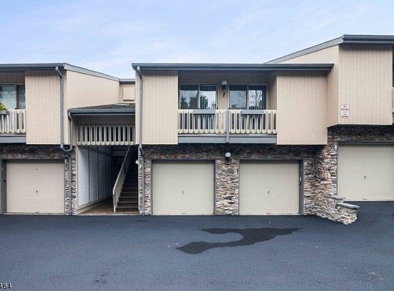 2nd image of 15 Perkins Dr