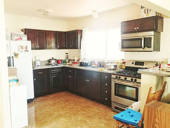 5th image of 11501 Berendo Ave