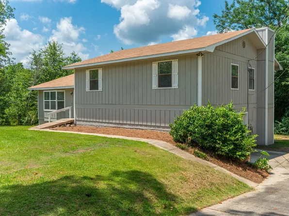 32287 4th Ave, Florala, AL 36442