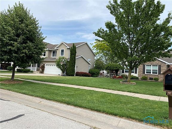 3rd image of 407 Arrowhead Dr