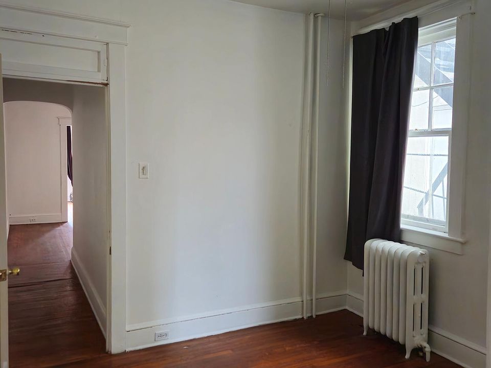 Bedroom #1