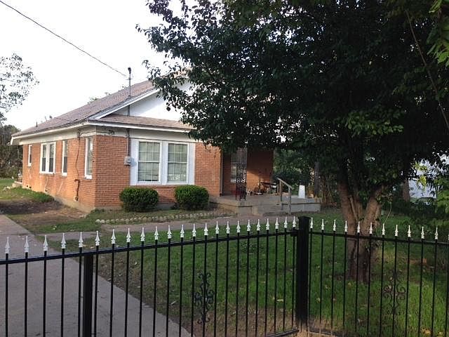 1st image of 9623 Woodway Dr