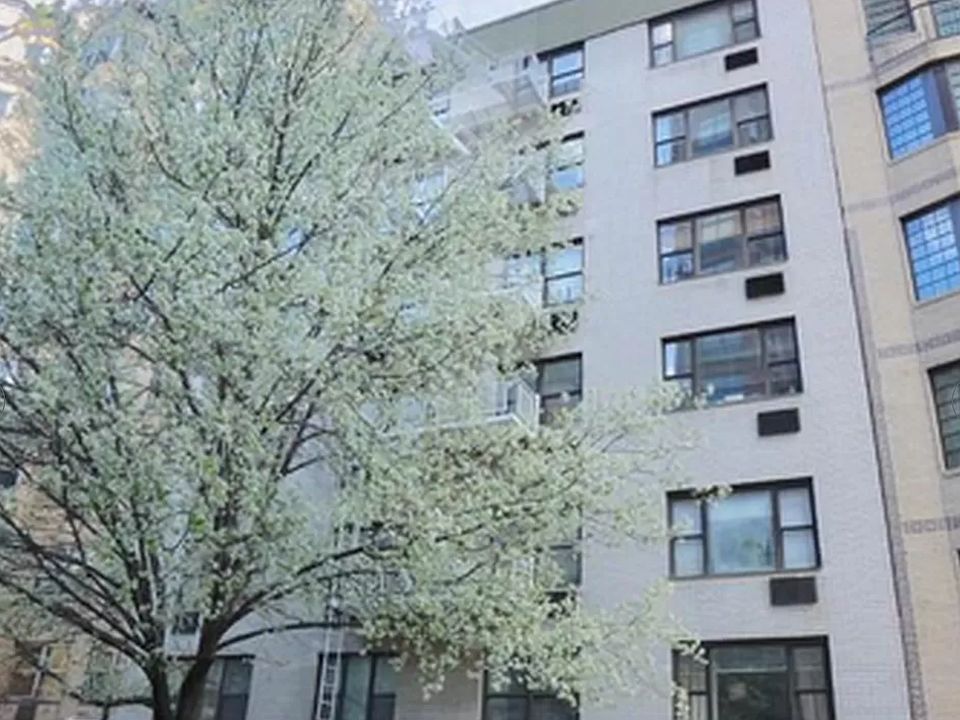 1st image of 191 E 76th St #B
