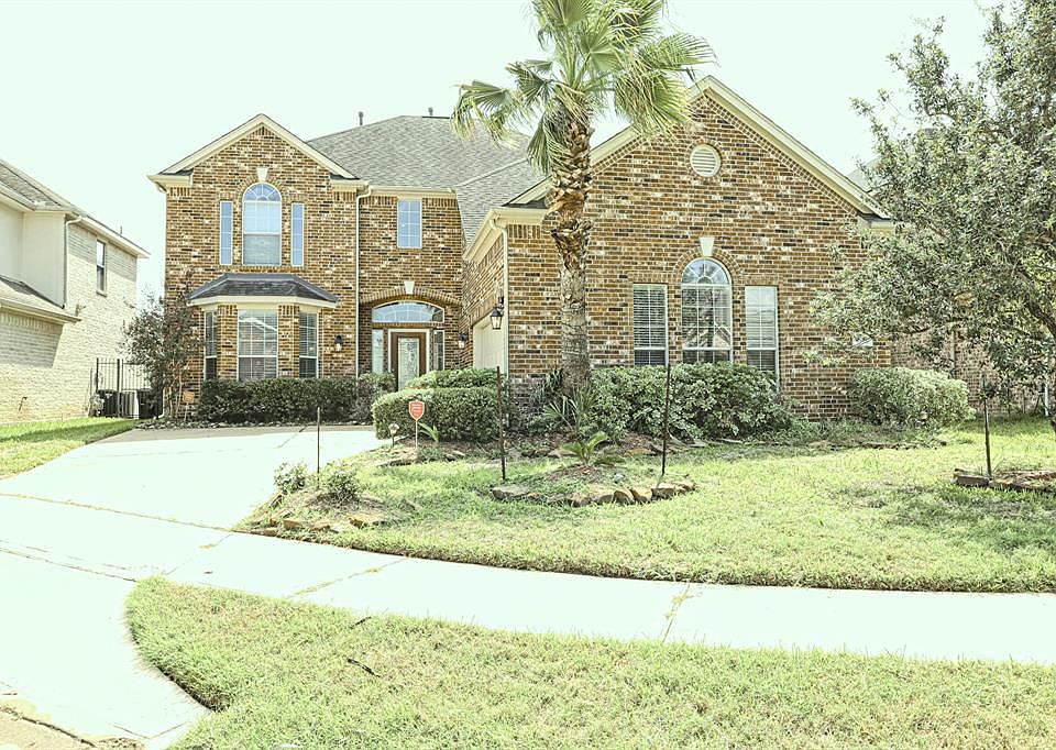 1st image of 18007 Blues Point Dr