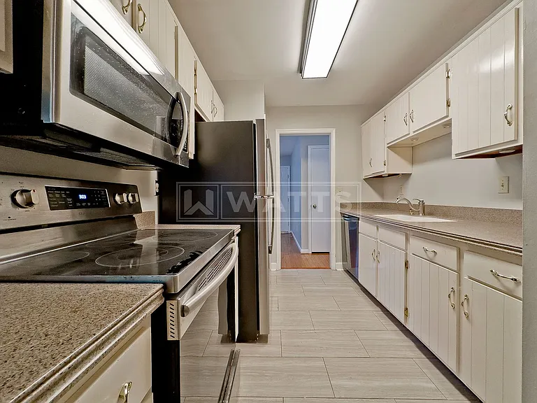 3803 Crosby Dr — Photo 10