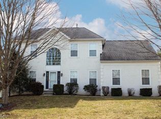 1820 Gary Rd, Stewartsville, NJ 08886