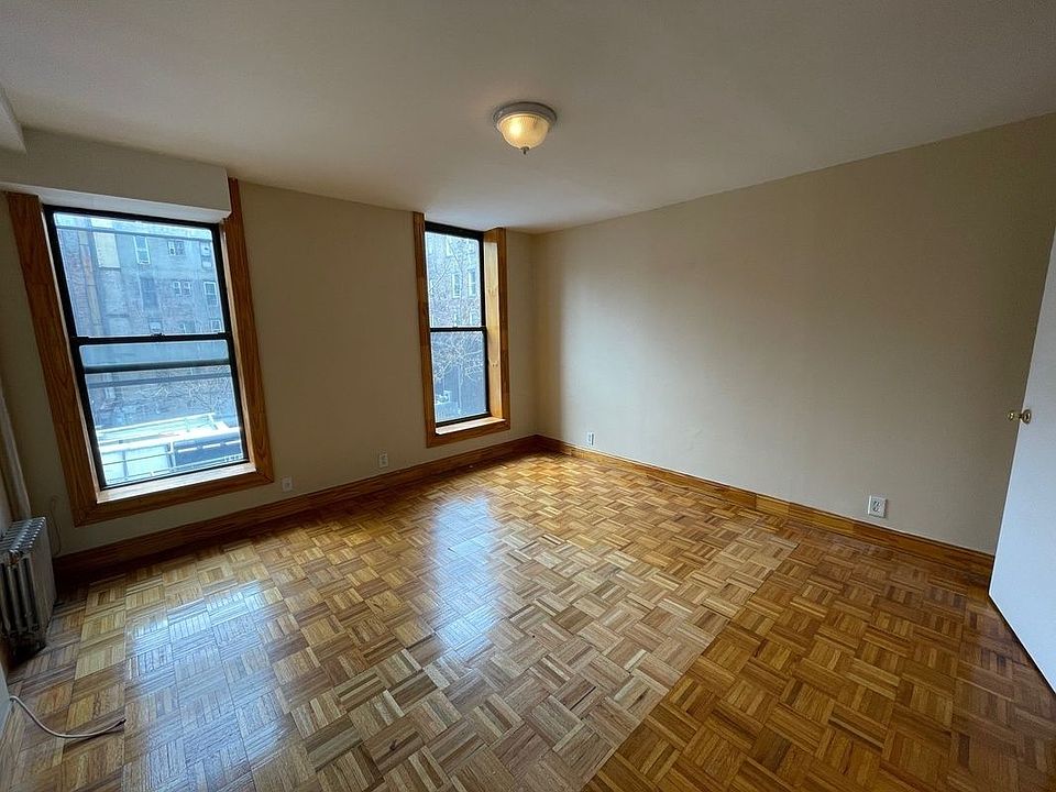 1st image of 132 Saint Marks Pl #3E