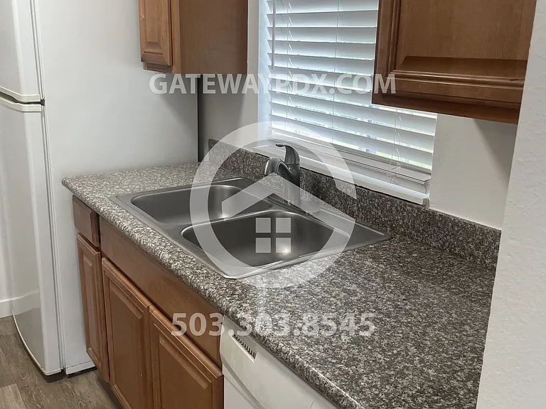 3218 22nd Pl #A — Photo 9
