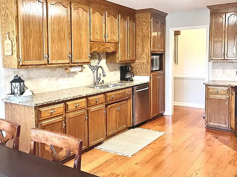107 Lake Ridge Dr — Photo 12