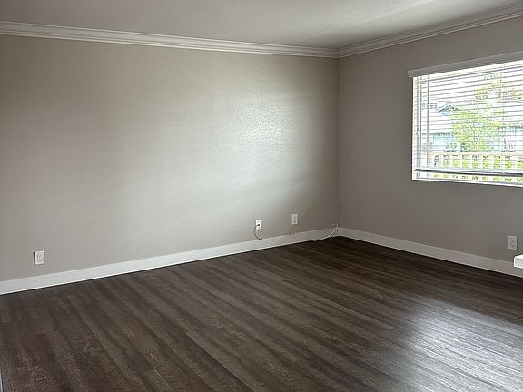4th image of 1267 Meta St #10505815