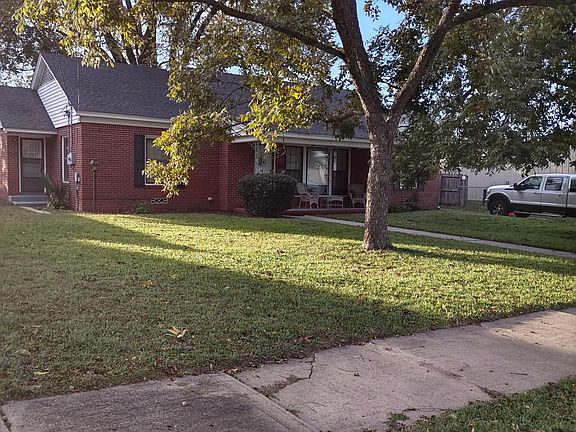 2nd image of 308 N Trinity St