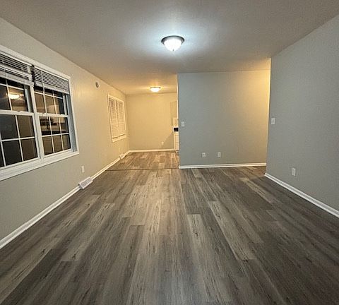4th image of 1603 Firestone Ln #A