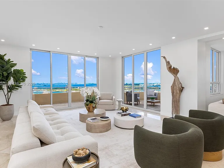 808 Brickell Key Dr #3901 — Photo 8