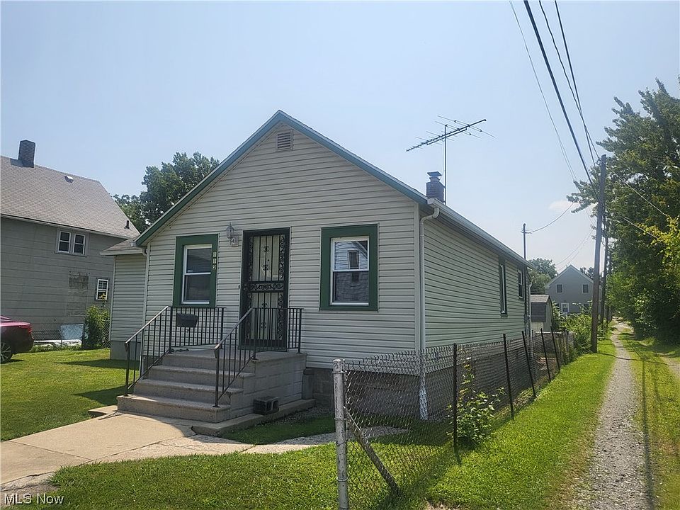 1st image of 112 E 32nd St