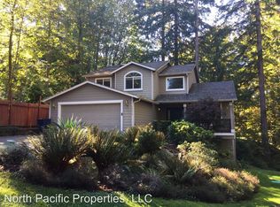 20410 12th Pl W, Lynnwood, WA 98036