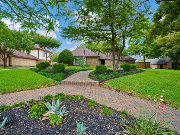 1101 Balfour Dr, Cedar Hill, TX 75104