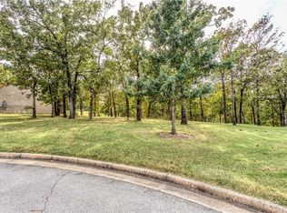 1704 Laurel Poin, Fort Smith, AR 72903