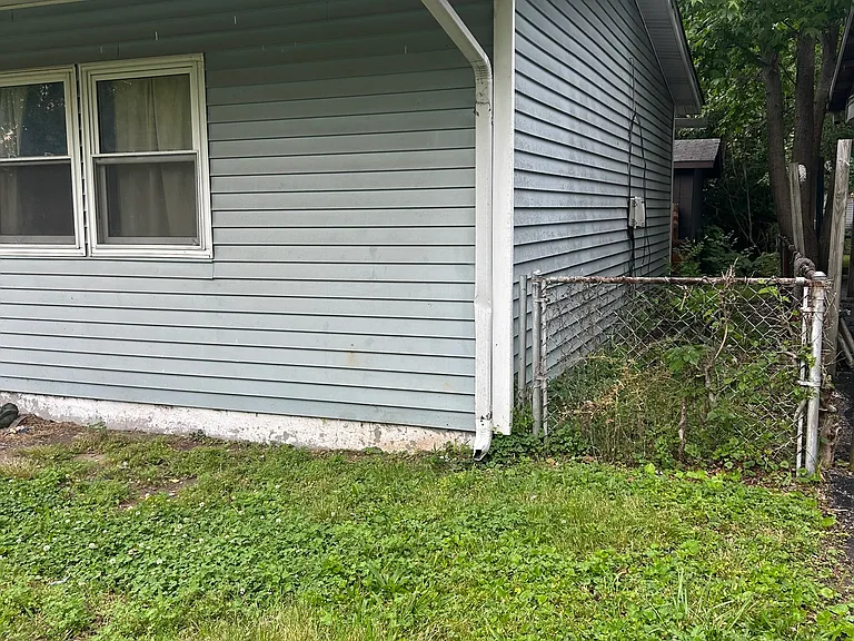 119 Saint Robert Dr — Photo 2