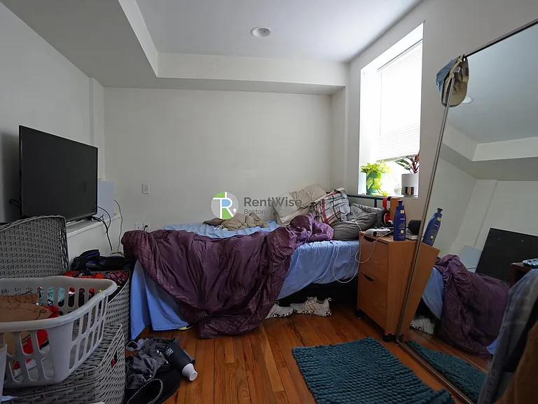 10 Brainerd Rd #14 — Photo 31