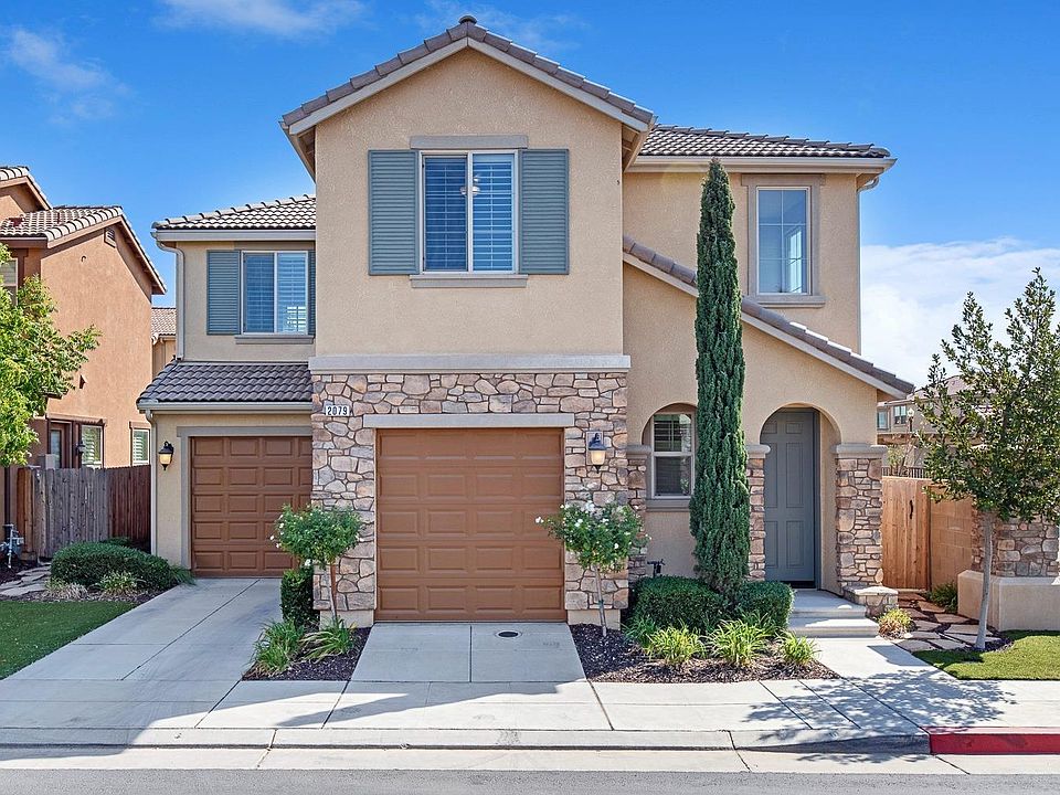 1st image of 2079 E Makenna Dr