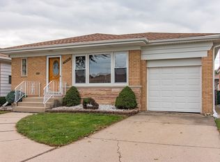 7609 W Ainslie St, Harwood Heights, IL 60706