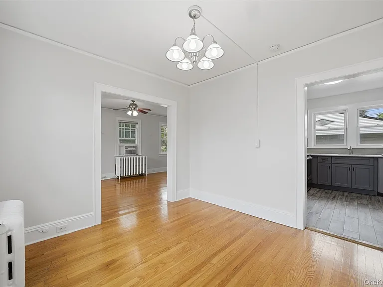 49 Sylvan Pl — Photo 16