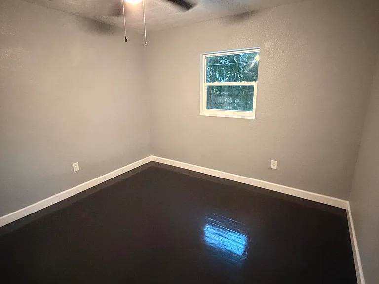 2309 Anna Dr — Photo 18
