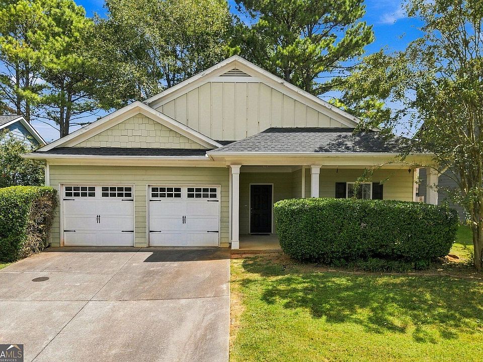 1st image of 102 Mercer Ln