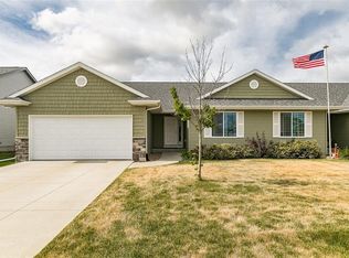 3813 Whitman Ave, Marion, IA 52302