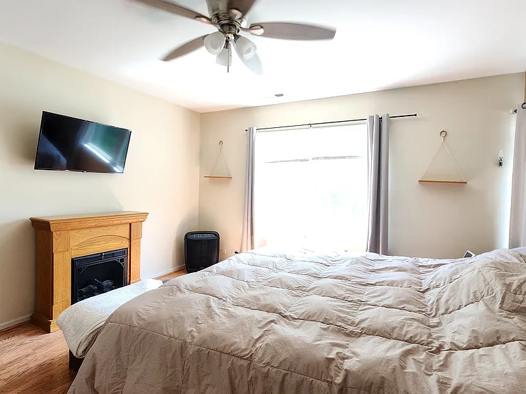 301 Wedgewood Cir #301 — Photo 29