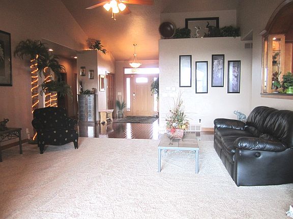 3rd image of W7034 Westwood Dr