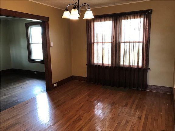 2nd image of 9041 Main St