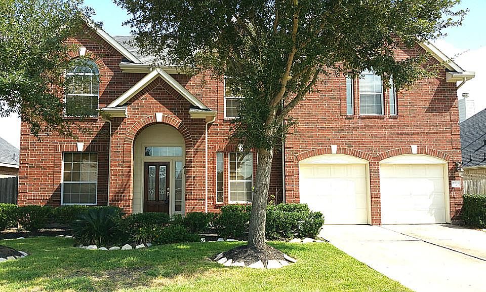 1st image of 19526 Plantation Orchard Ln