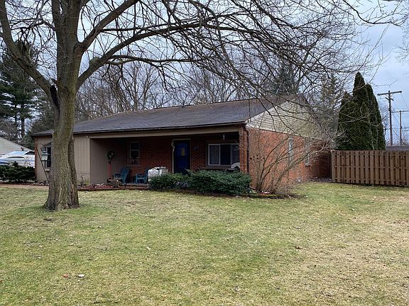 2nd image of 21034 Dean St