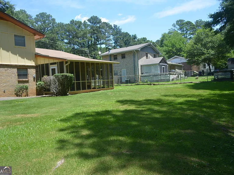 354 Roy Huie Rd — Photo 15